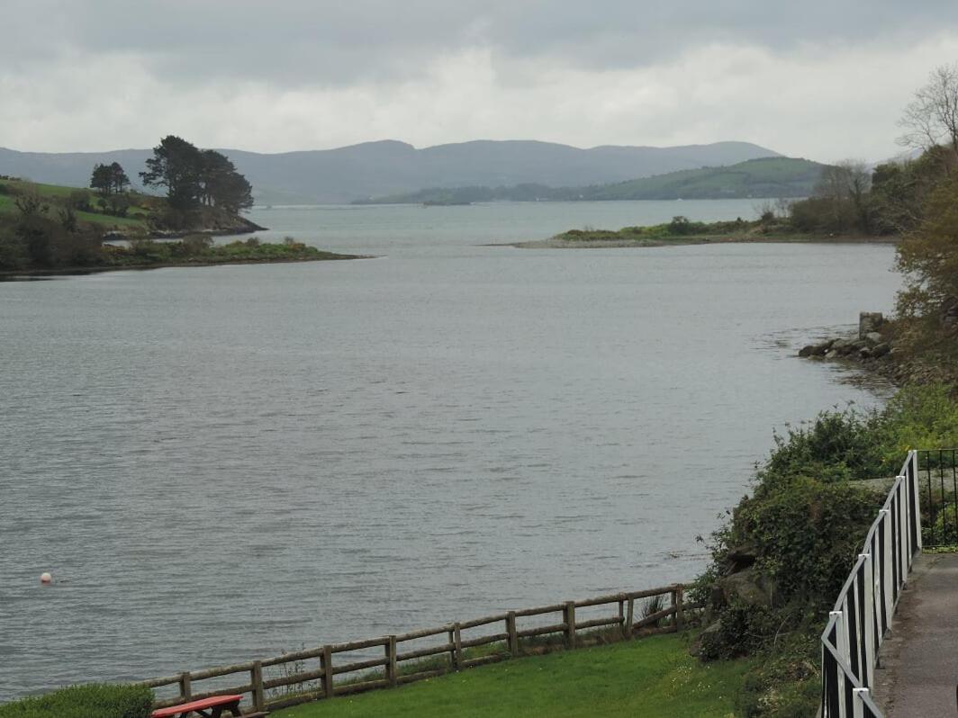 Ouvane Falls Inn Ballylickey Exteriör bild
